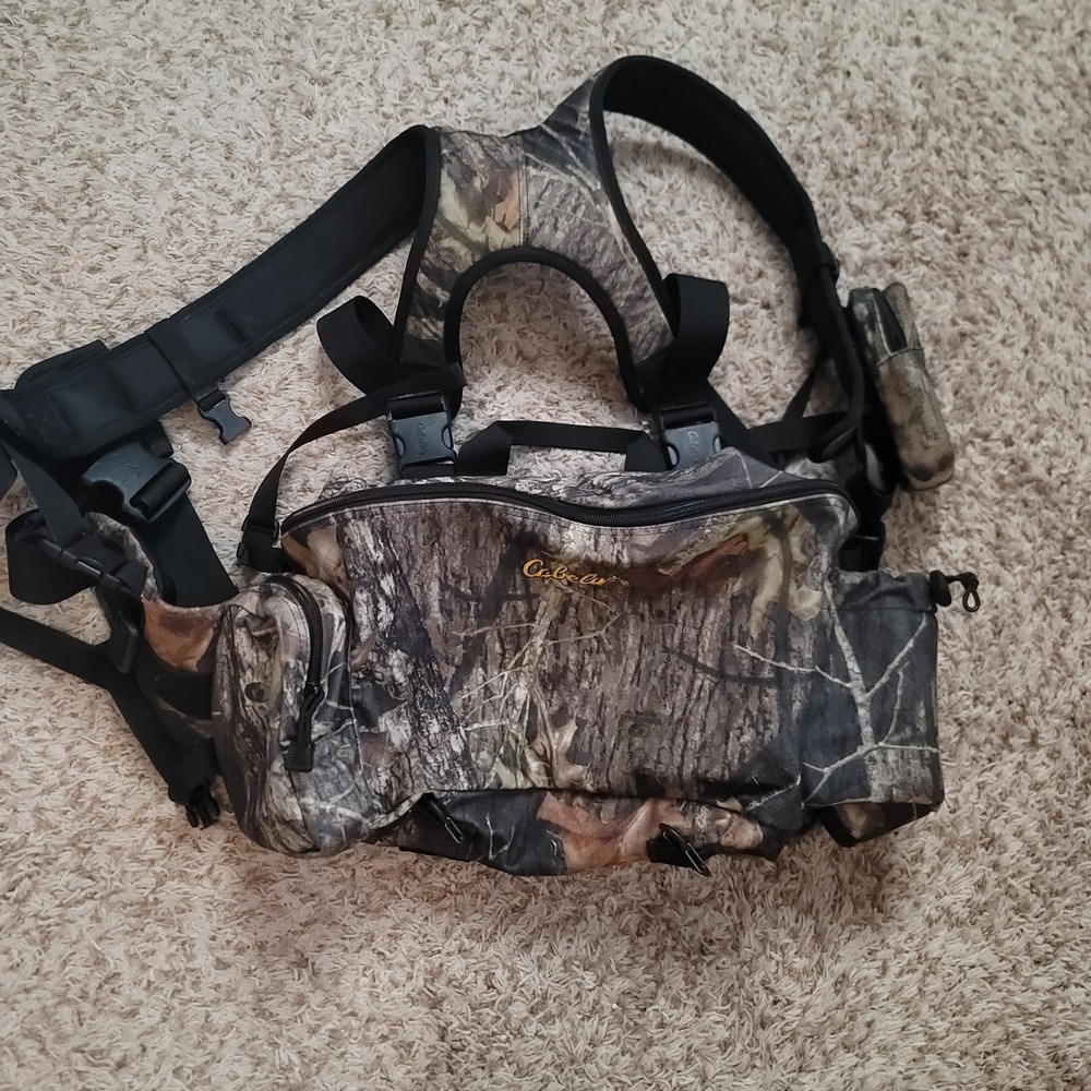 Cabela's Hunting Pack OS Camo Padded Harness Adjustable Tactical Bag